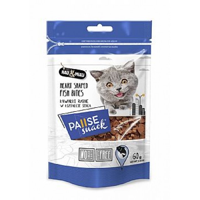 Lolo Pets Hau & Miau Pause Snack Cat Heart Shaped Fish Bites 60gr