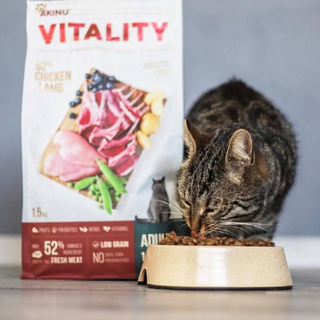 Akinu Vitality Για Ενήλικες Γάτες Κοτόπουλο Και Αρνί 1,5kg